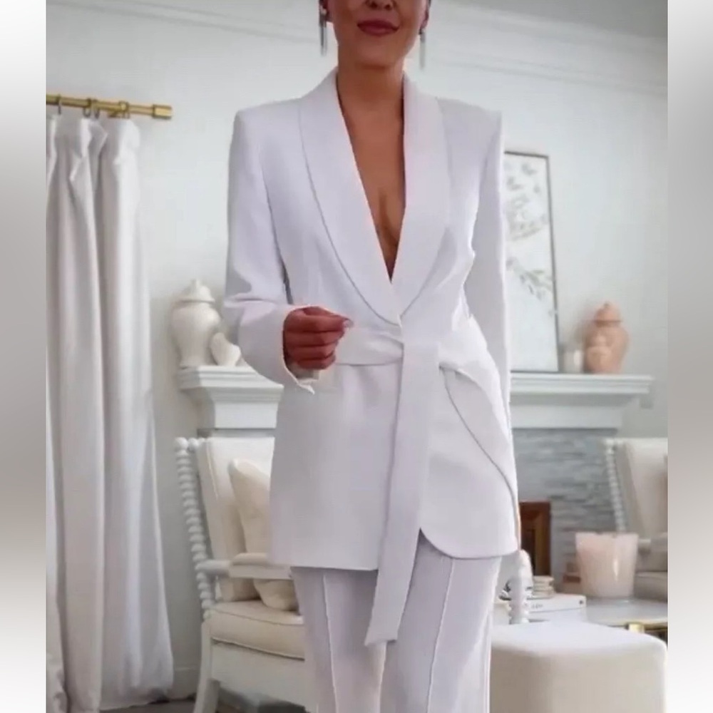 ZARA BELTED TUXEDO JACKET